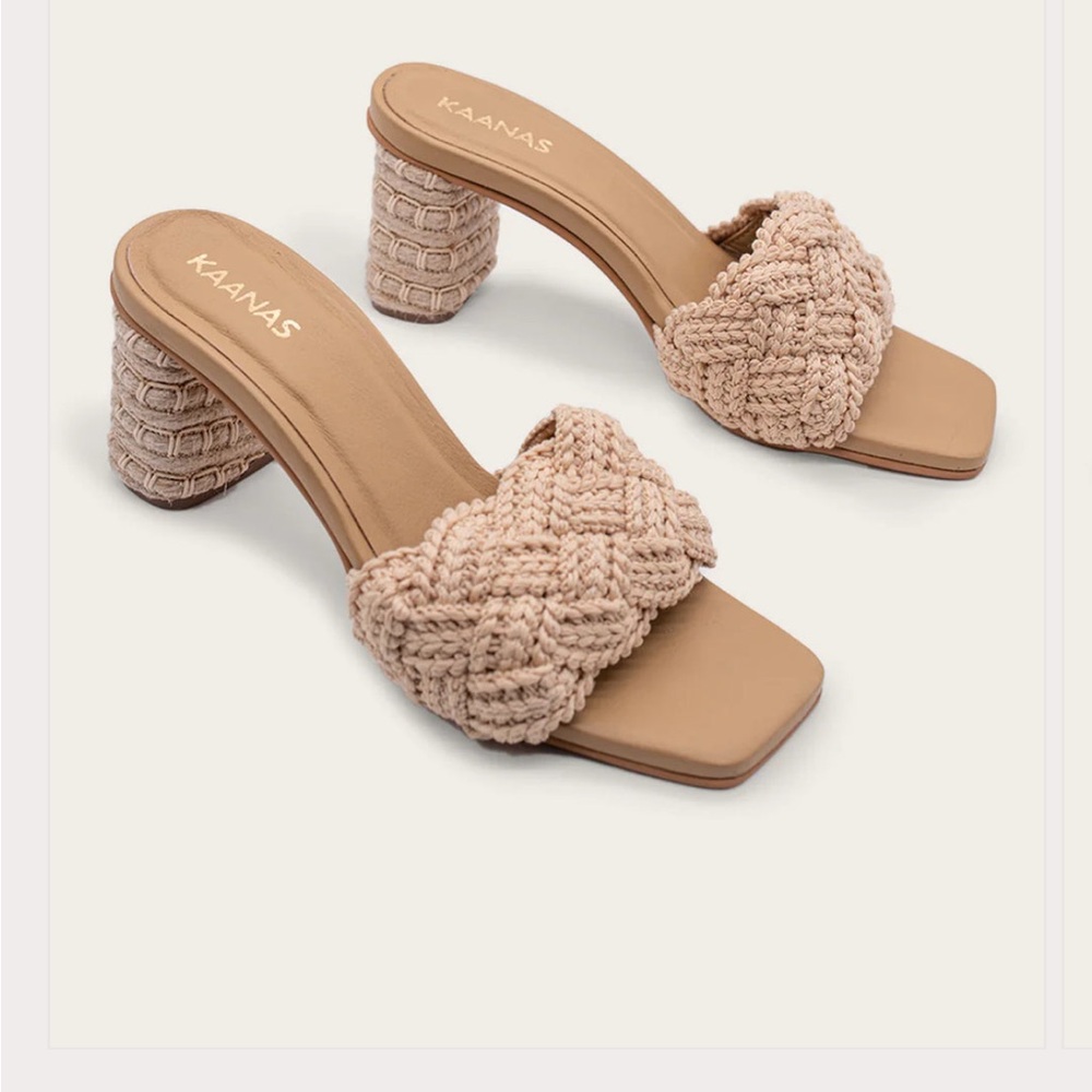Kaanas chunky heels! Excellent condition.